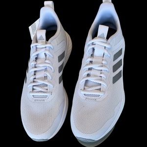 Women’s Adidas Fluidstreet Running Shoes Size 9.5